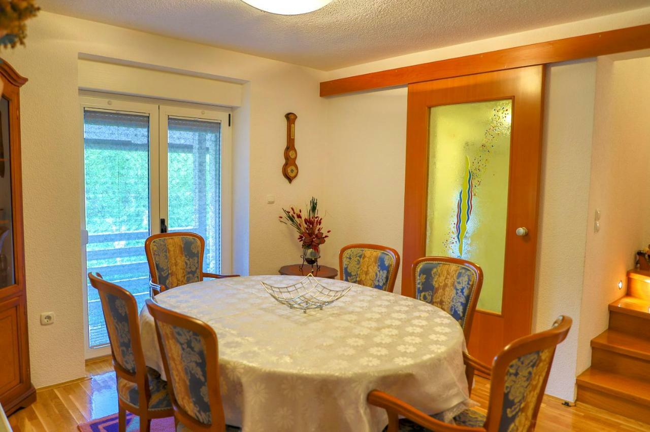 Holiday Home Villa Sara Bihać Eksteriør billede